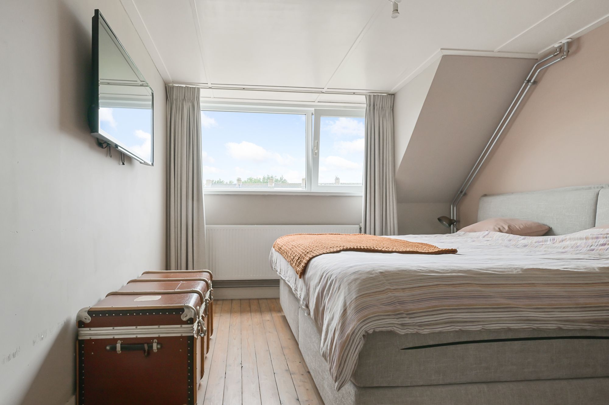 Photo 33 of Watervlietstraat 36