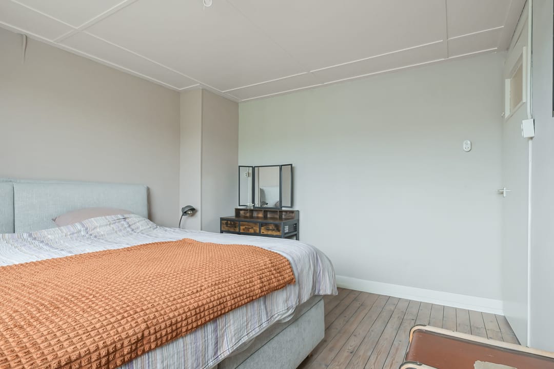 Photo 32 of Watervlietstraat 36
