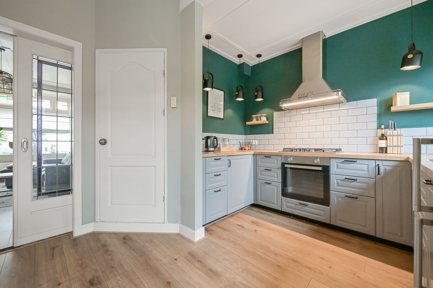 Photo 10 of Watervlietstraat 36