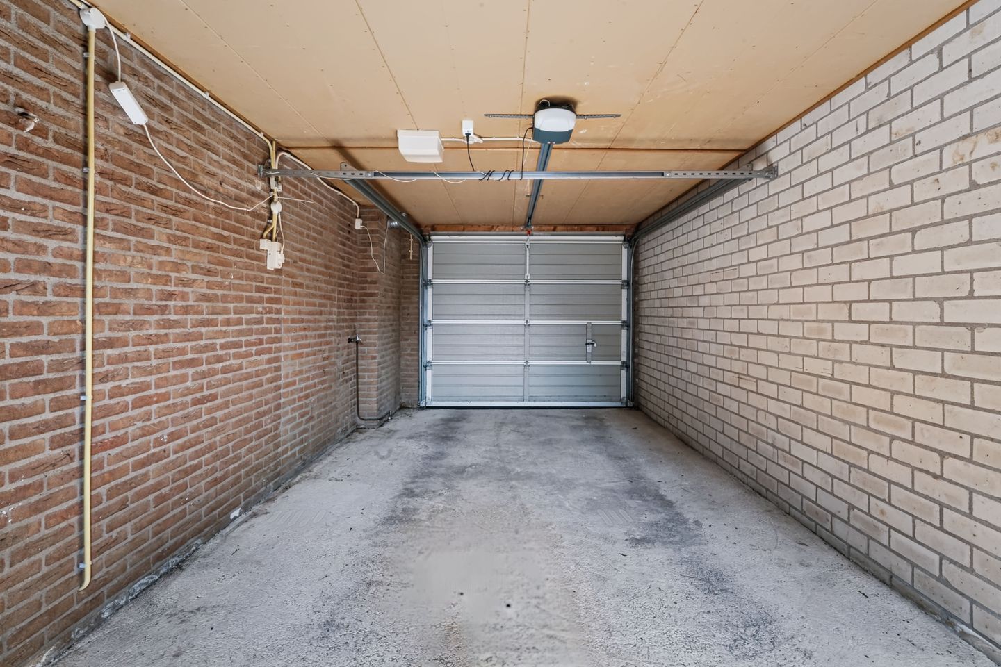 Photo 35 of Adenauerstraat 4