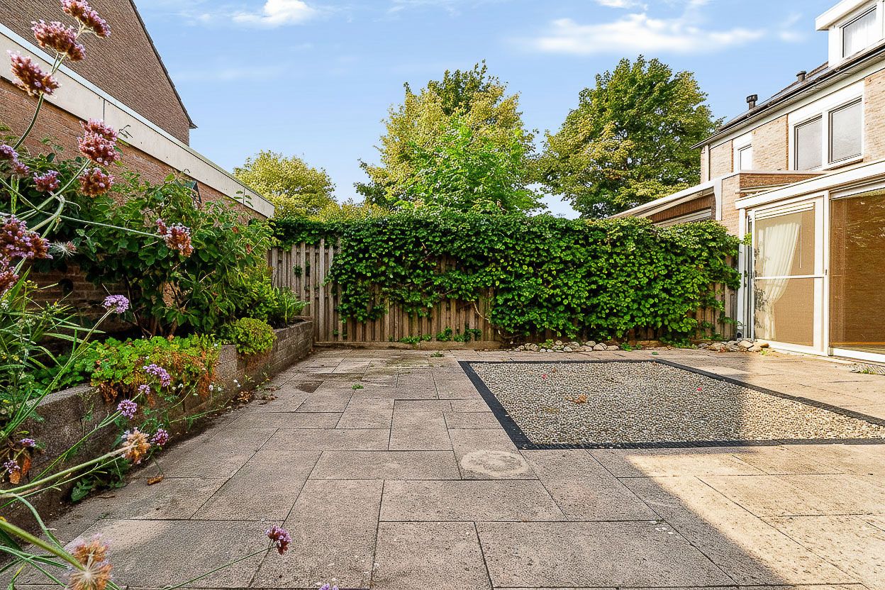 Photo 33 of Adenauerstraat 4