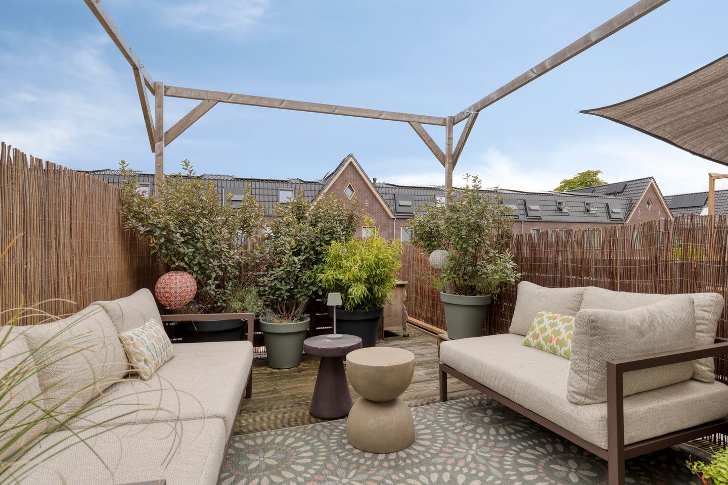 Photo 10 of Van der Woudestraat 25-B