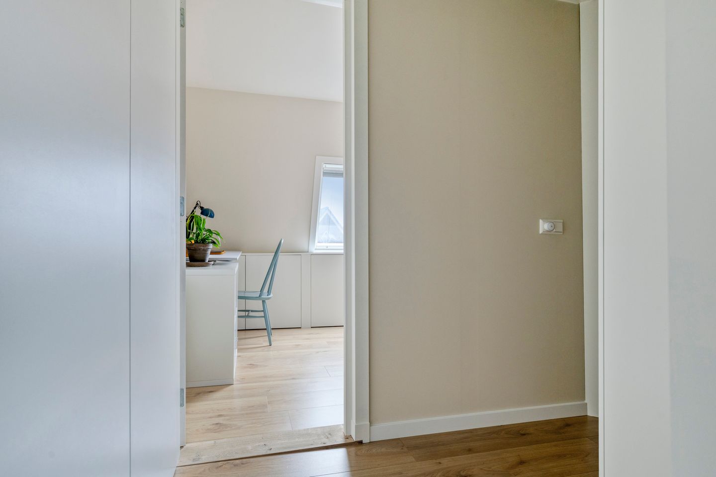 Photo 25 of Van der Woudestraat 25-B