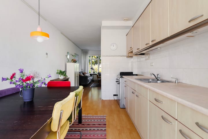 Tussenwoning te koop: Reinder Brolsmawei 41, Leeuwarden