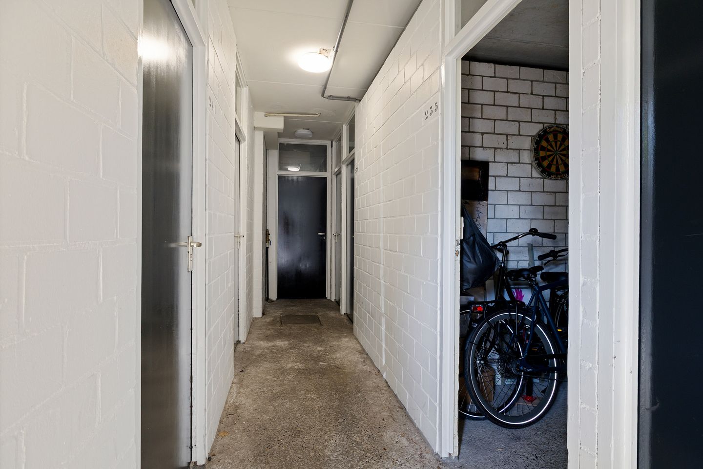Photo 35 of Molenstraat 235