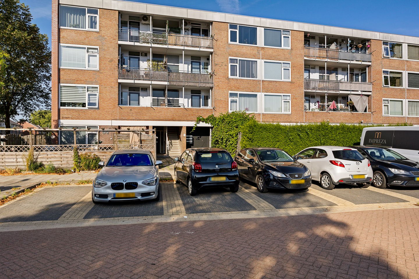 Photo 5 of Molenstraat 235