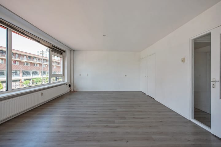 Appartement te koop: Steenvoordelaan 327, Rijswijk (Zh)