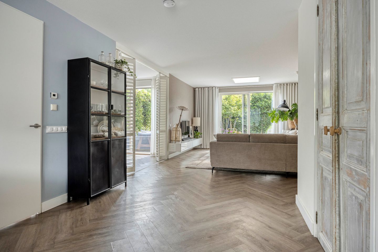 Foto 4 van Zilverschoon 27