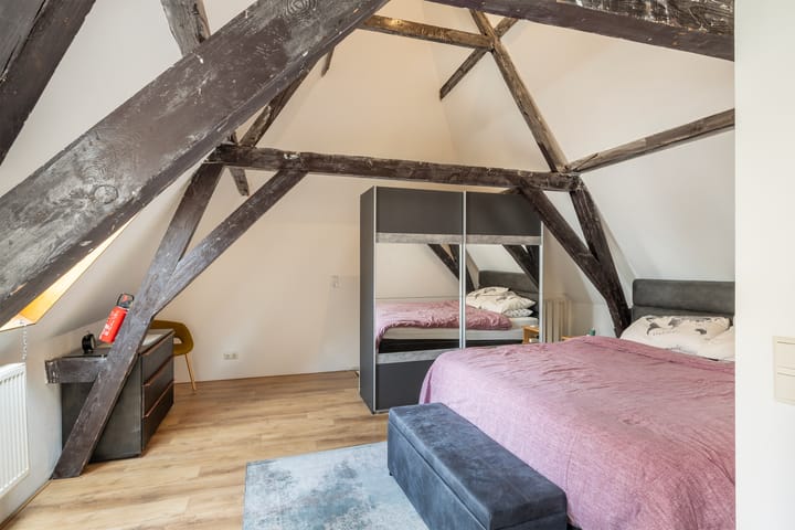Tussenwoning te koop: Overmaassesteeg 1B, Schiedam