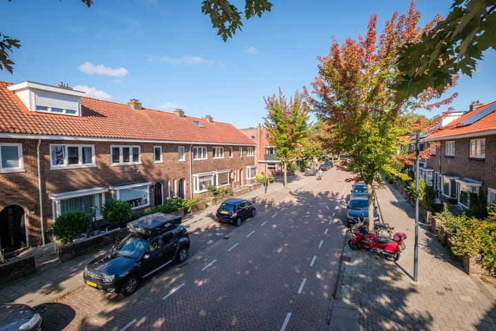 Photo 2 of Apeldoornsestraat 17