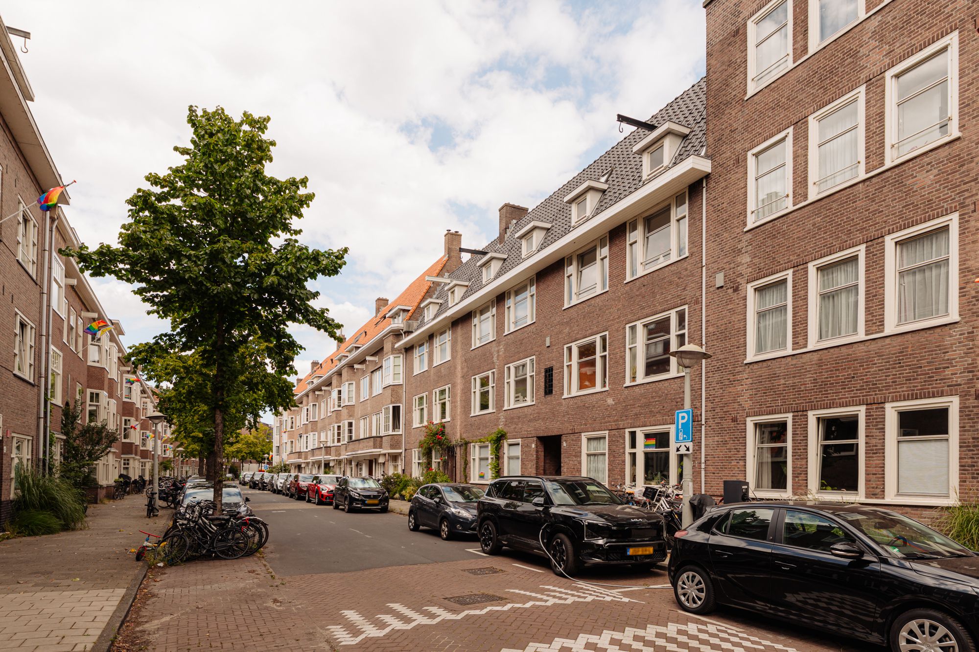 Photo 6 of Zoomstraat 51-1