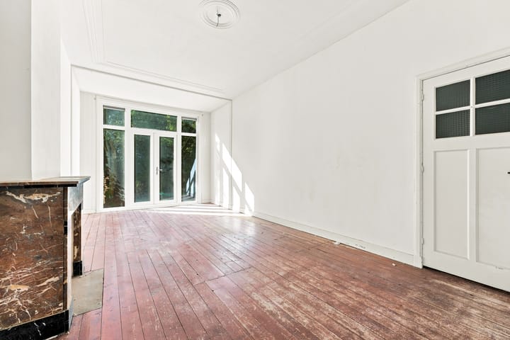 Appartement te koop: Mathenesserweg 62A, Rotterdam