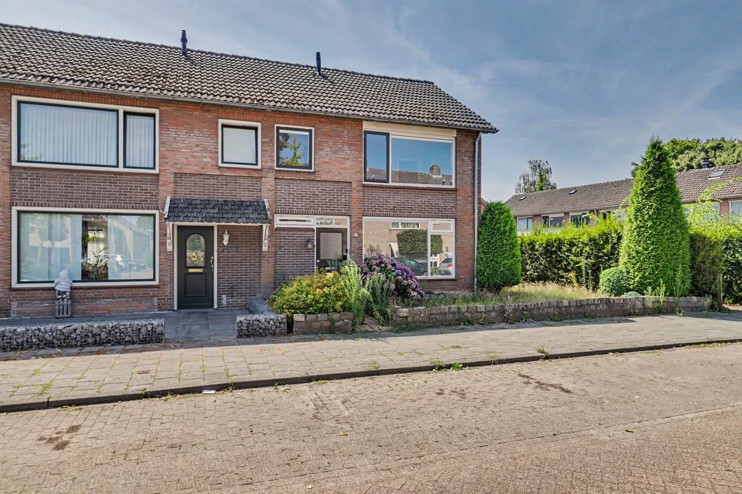 Photo 47 of Korenbloemstraat 2