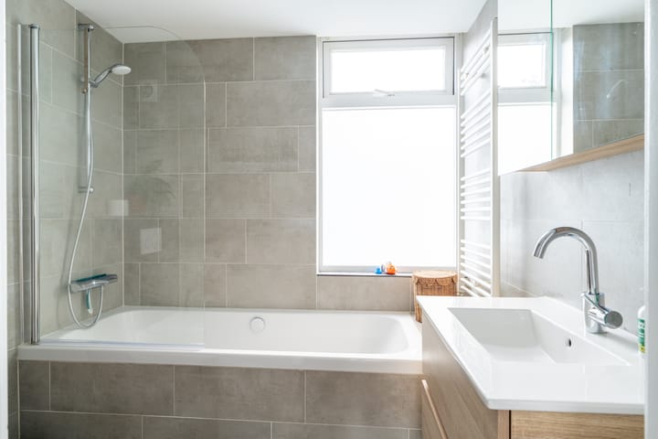 Tussenwoning te koop: Lisztstraat 12, Dongen