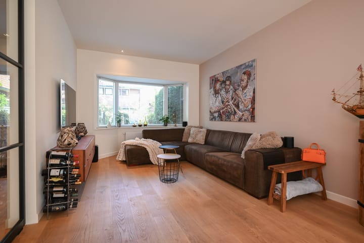 Tussenwoning te koop: Rigelstraat 30, Hilversum