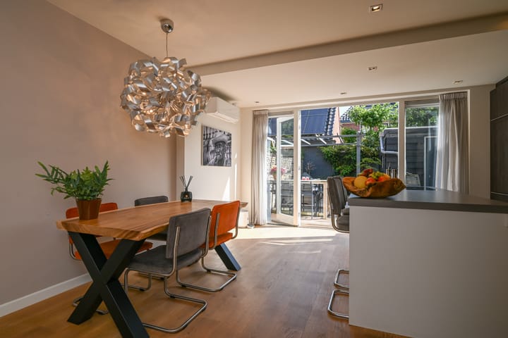 Tussenwoning te koop: Rigelstraat 30, Hilversum