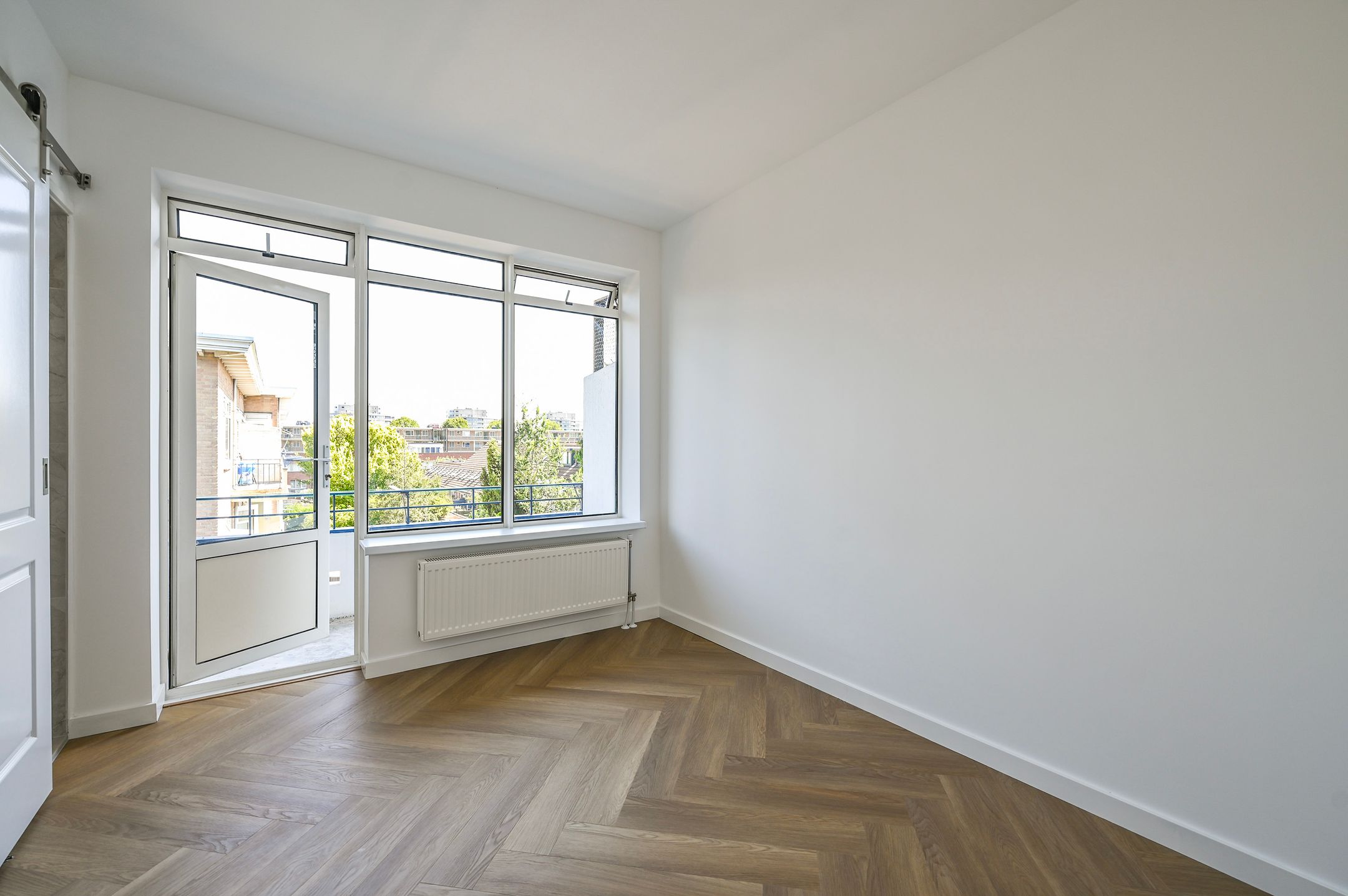 Photo 12 of Coevordenstraat 120