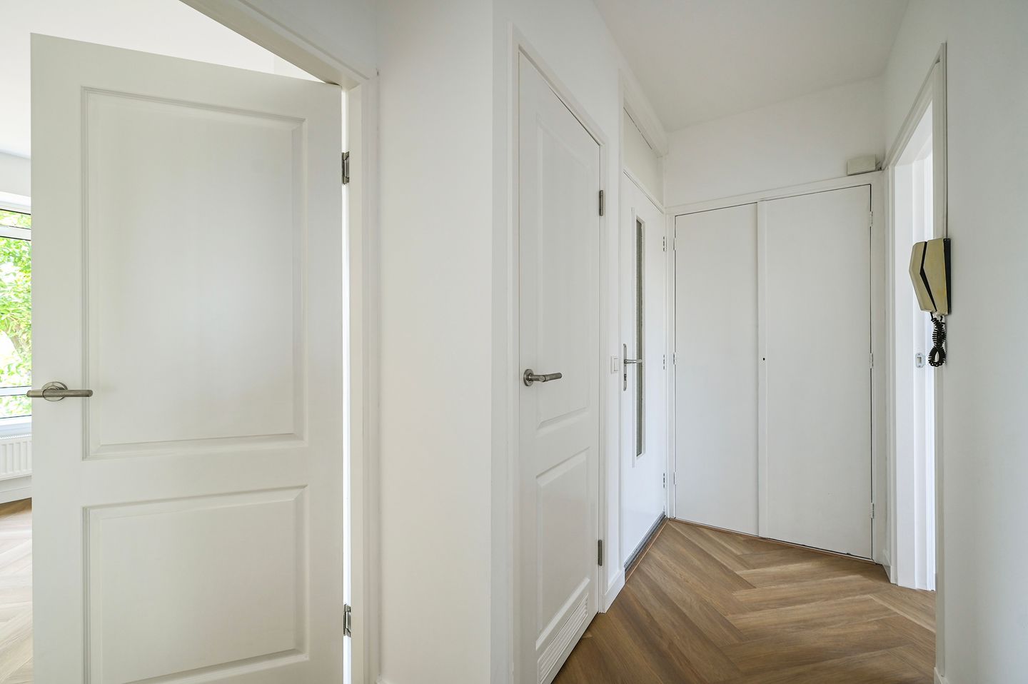 Photo 10 of Coevordenstraat 120
