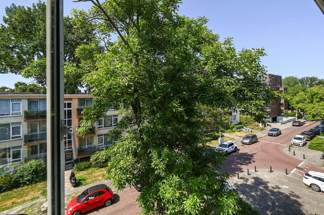Photo 26 of Coevordenstraat 120