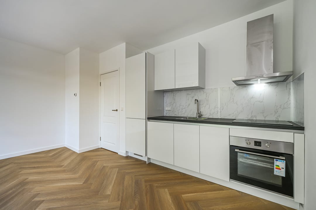 Photo 22 of Coevordenstraat 120