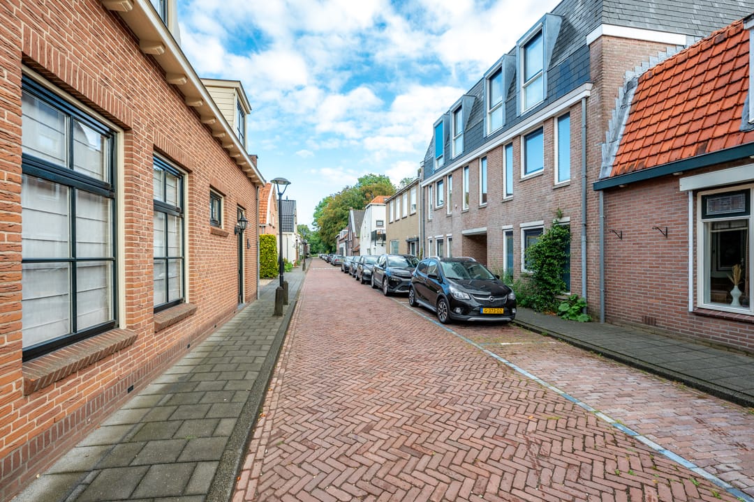 Foto 41 van Brederodestraat 32