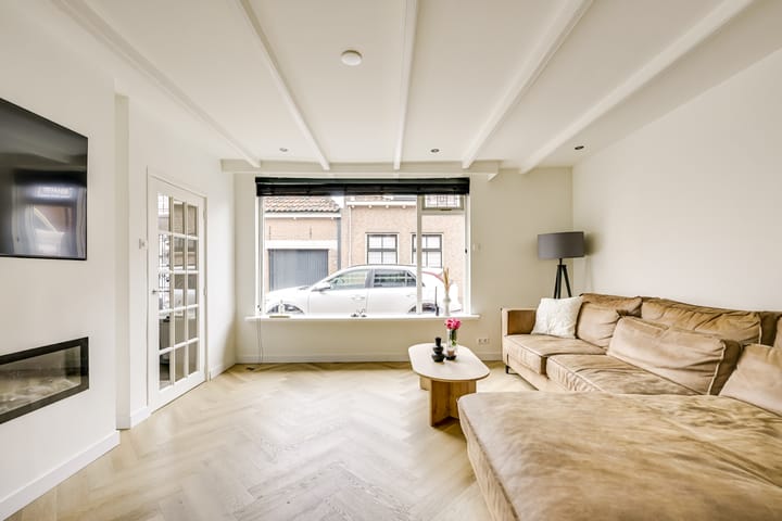 Tussenwoning te koop: Brederodestraat 32, Vianen (Ut)
