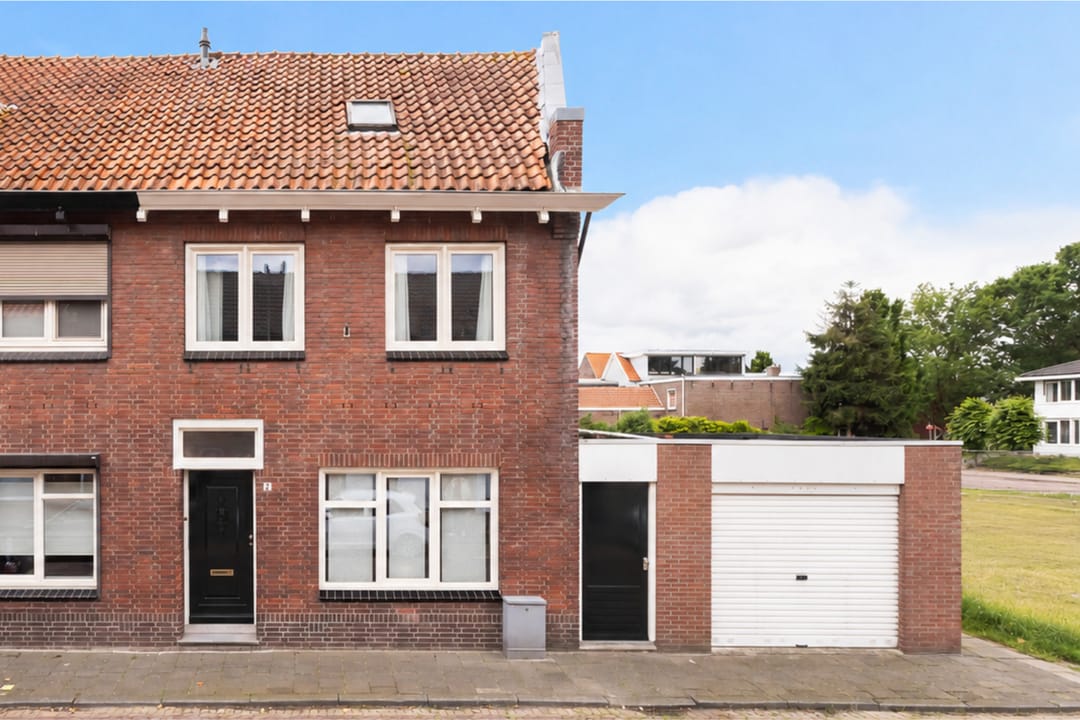 Photo 1 of Charitasstraat 2