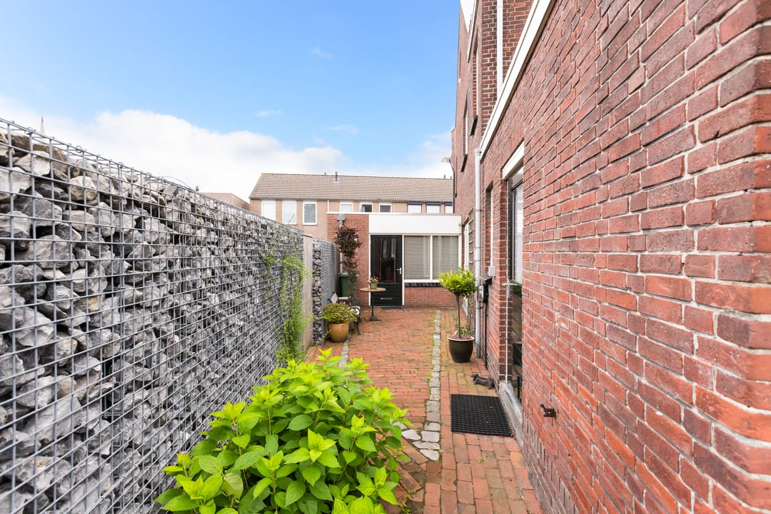 Photo 32 of Charitasstraat 2