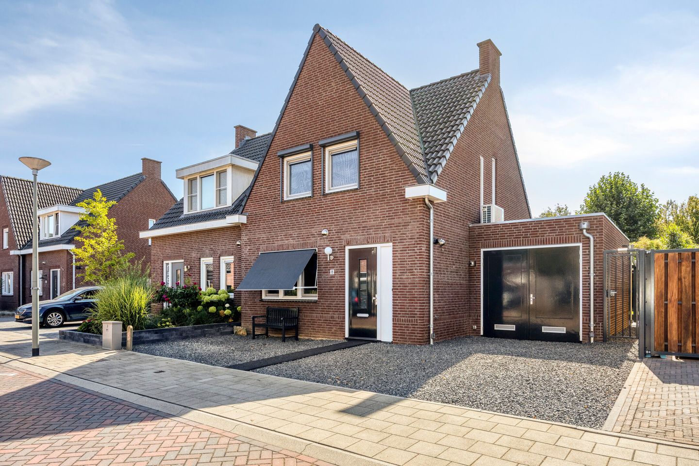 Foto 1 van Weidehof 8