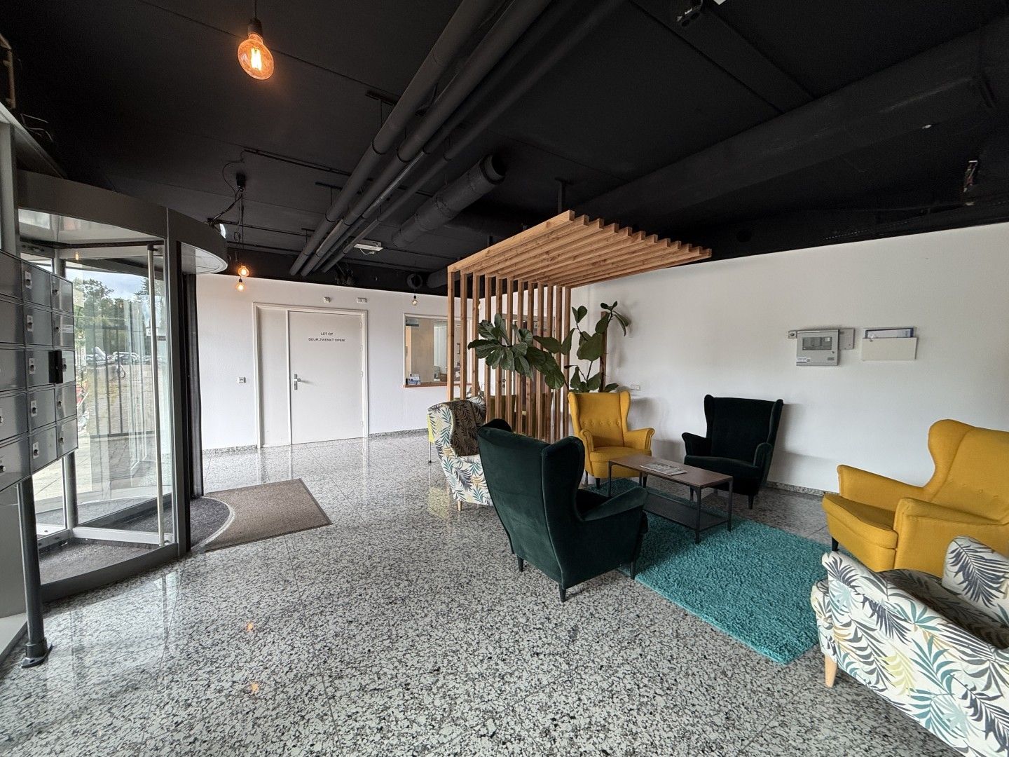 Bekijk foto 3 van Stationsweg 11