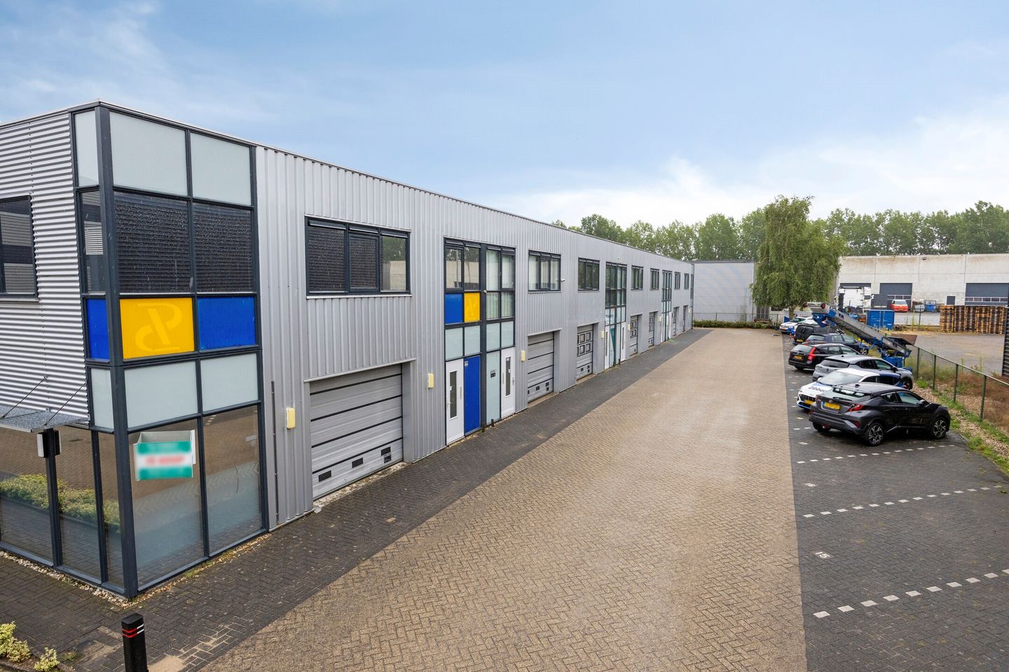 View photo 4 of Bijsterhuizen 2138