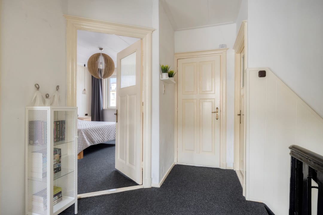 Photo 16 of Emmastraat 136