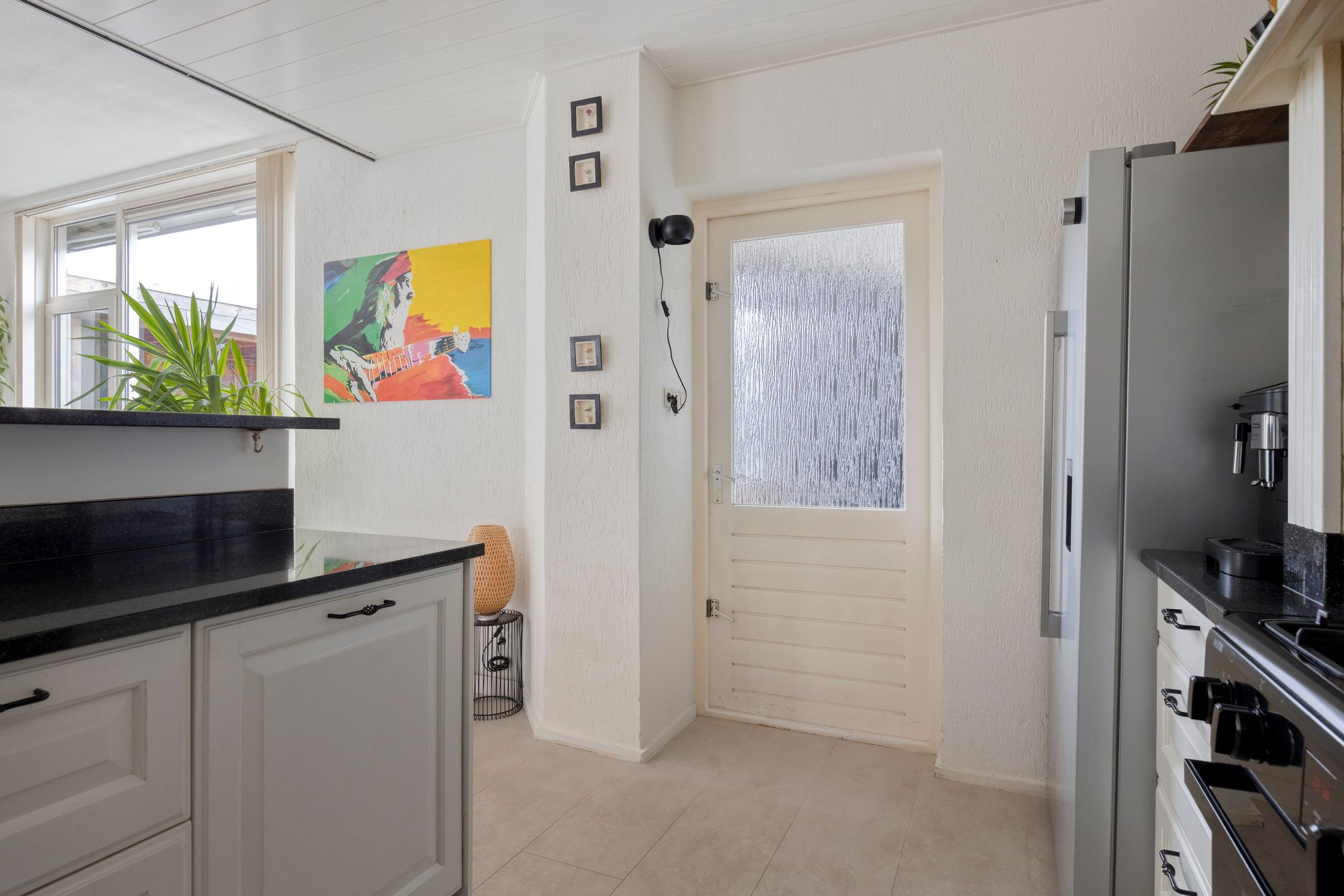 Photo 15 of Emmastraat 136