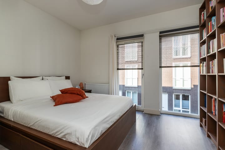 Studio te koop: Anthoniedijk 23A, Utrecht
