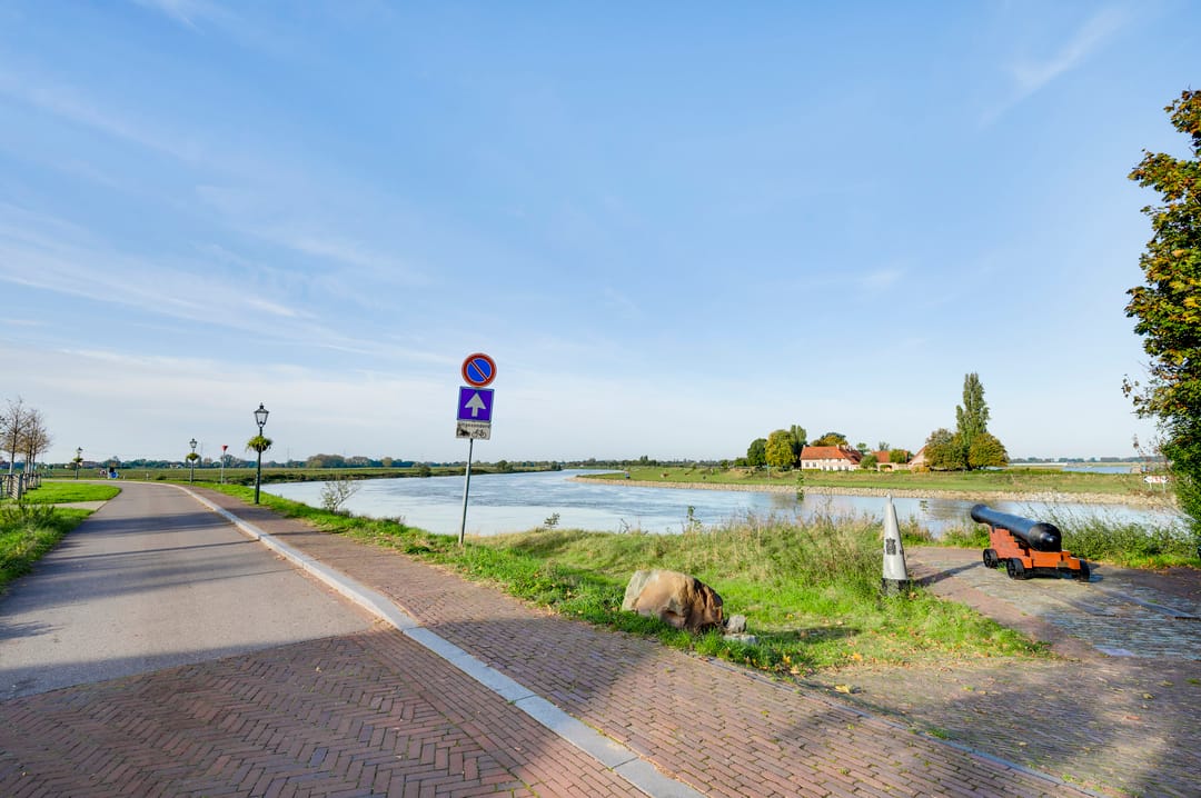 Foto 52 van Bilt 3-B