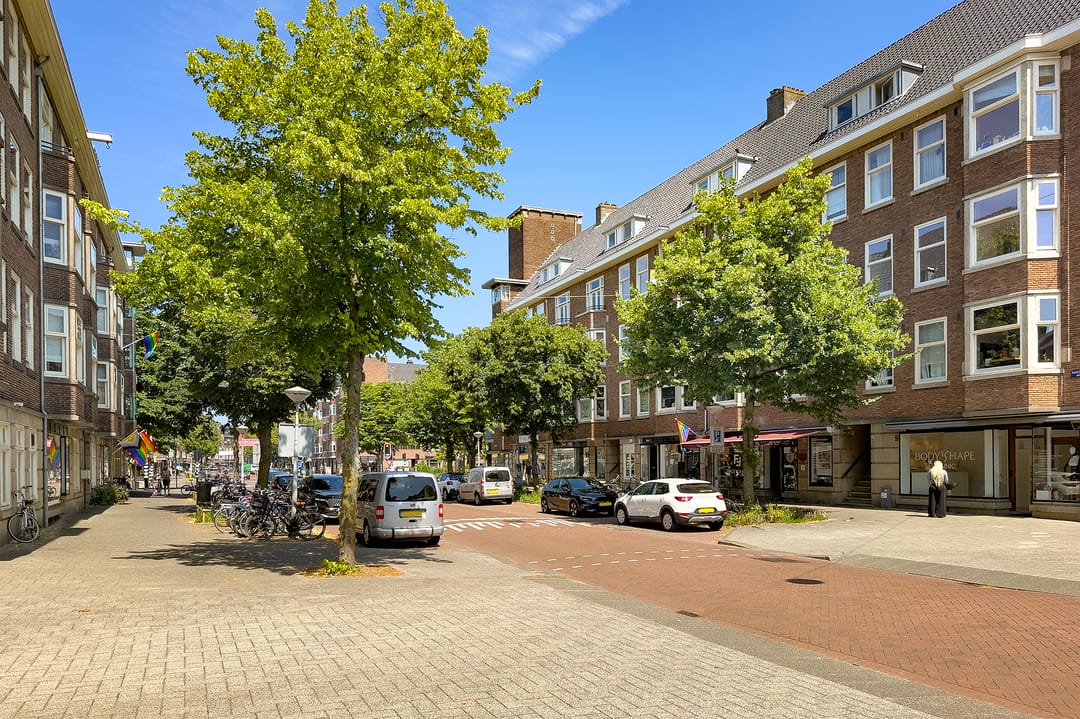 Photo 56 of Uiterwaardenstraat 320-2