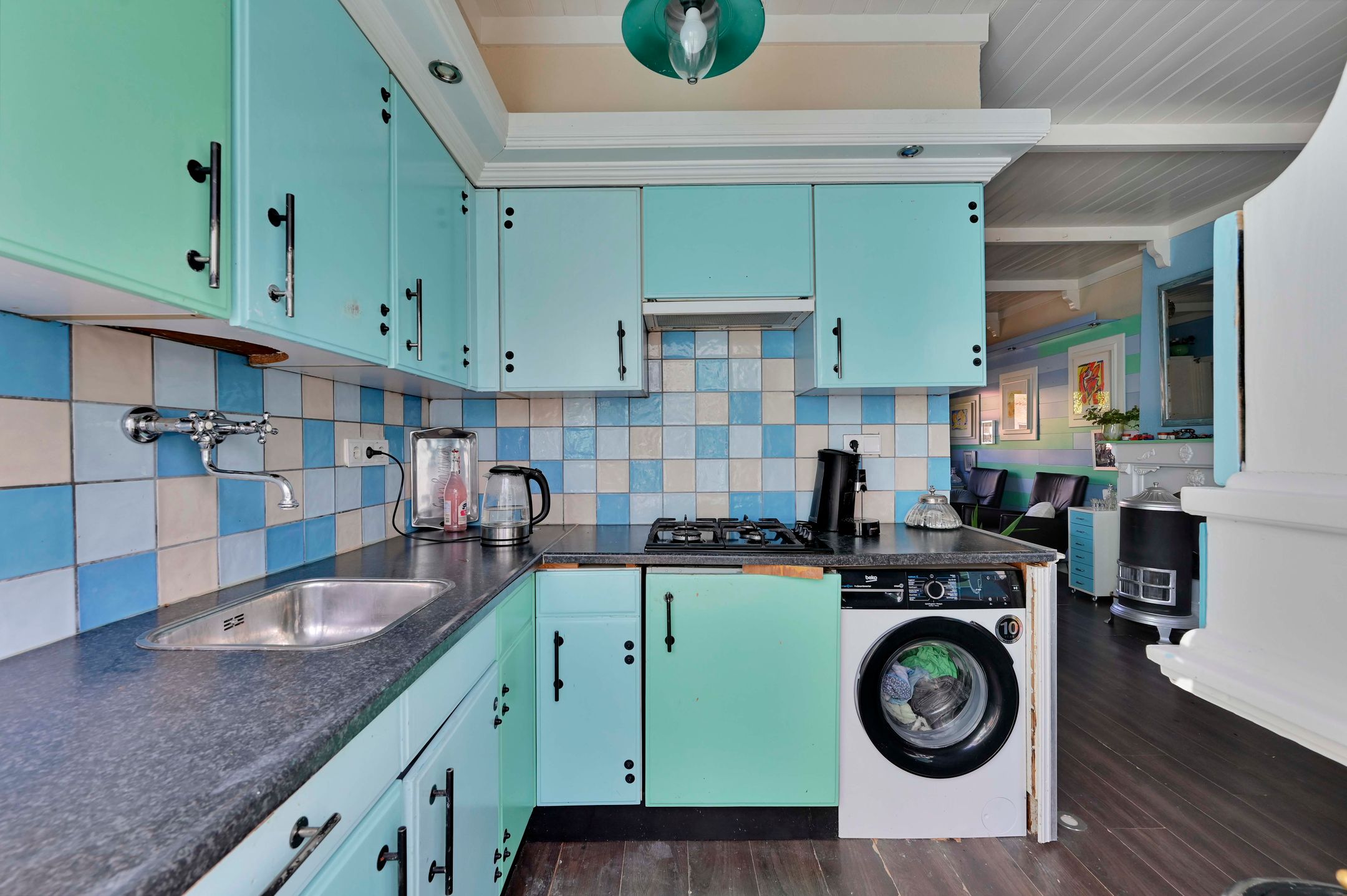 Photo 15 of Leuvenstraat 4