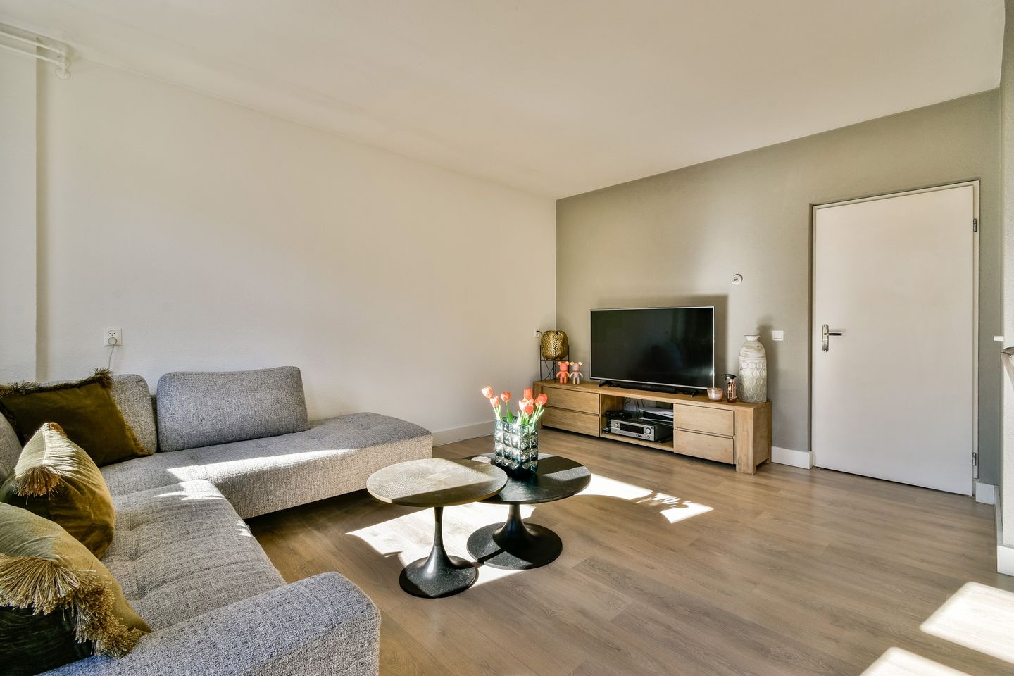 Photo 10 of Pienemanstraat 34