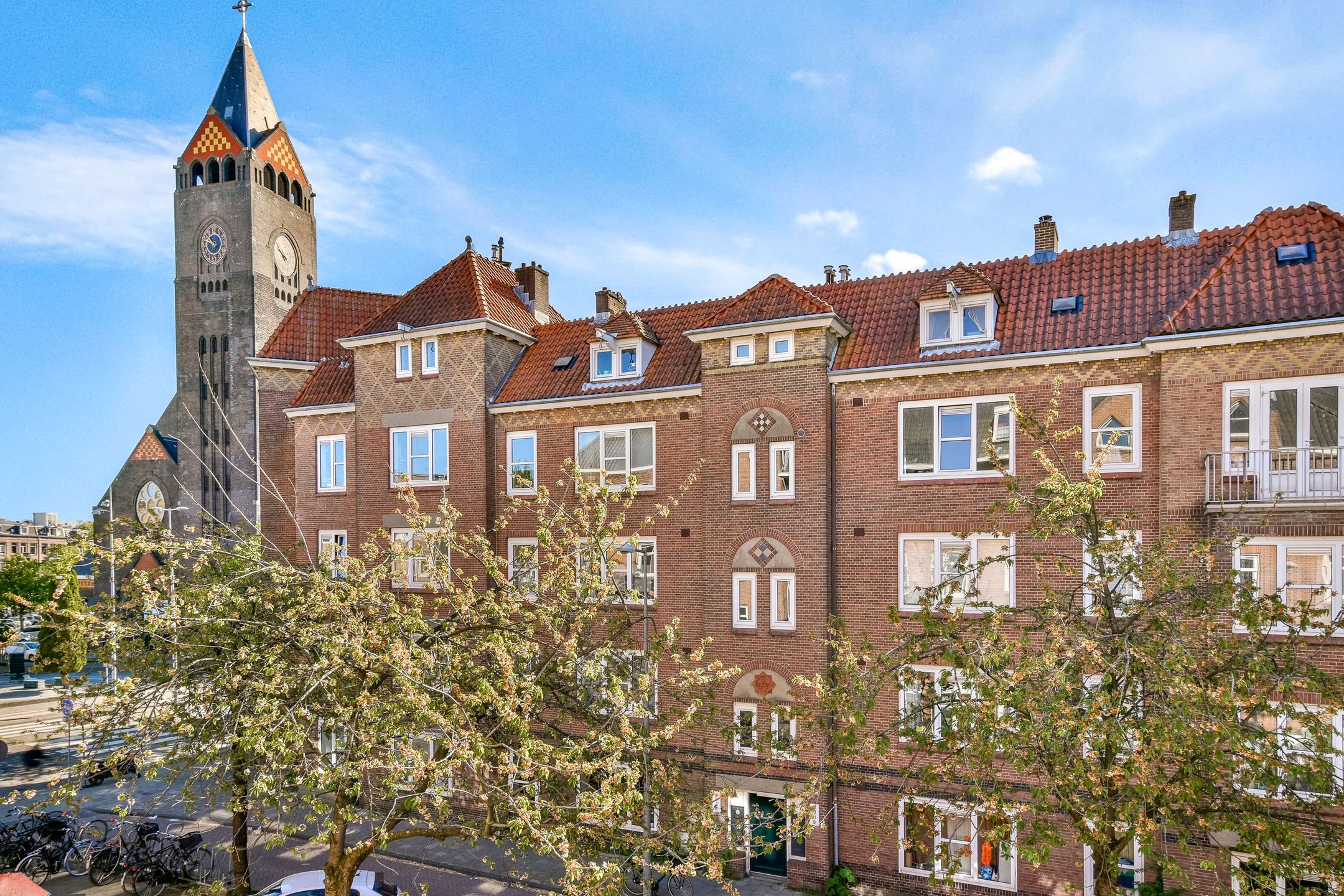 Photo 12 of Pienemanstraat 34