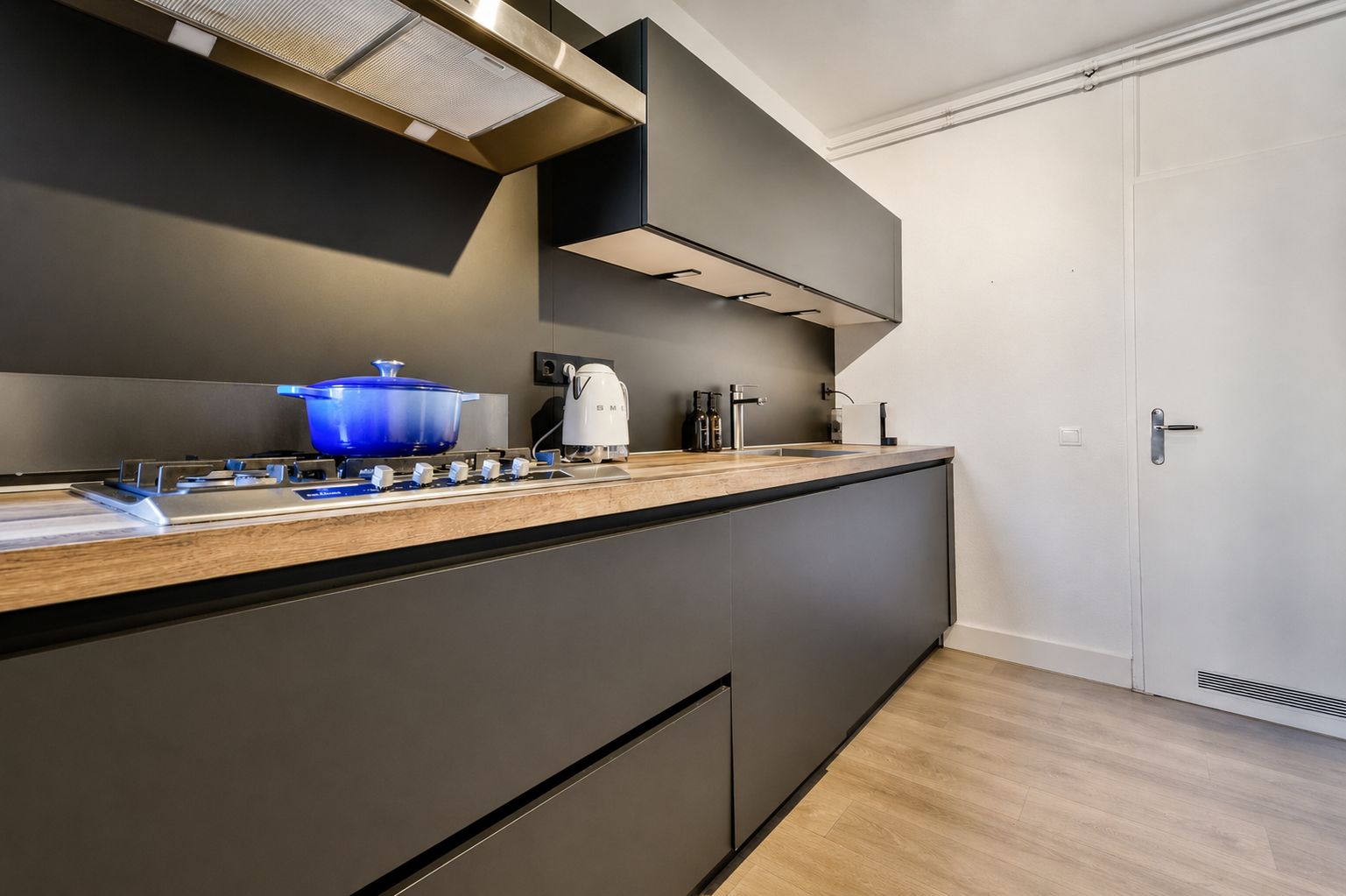 Photo 6 of Pienemanstraat 34