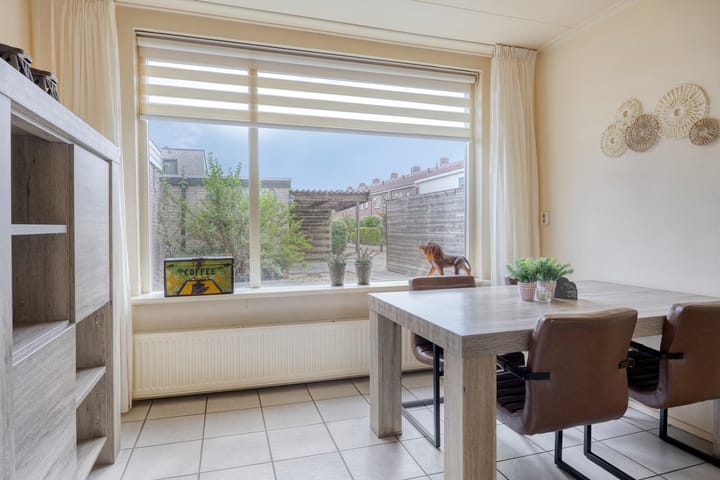 Tussenwoning te koop: Ir.Lelylaan 63, Wolvega