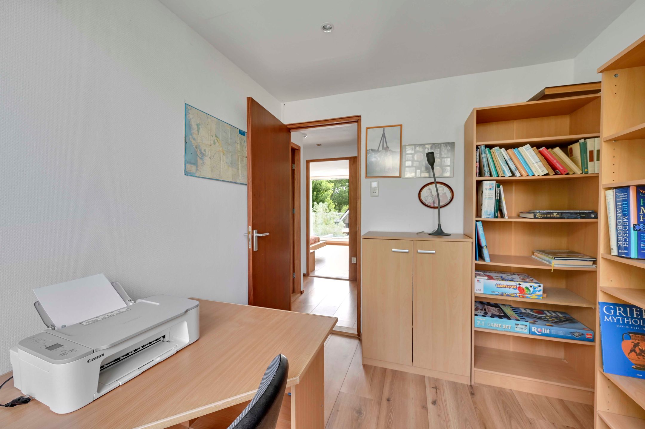 Photo 27 of Pieter de Hoochstraat 39
