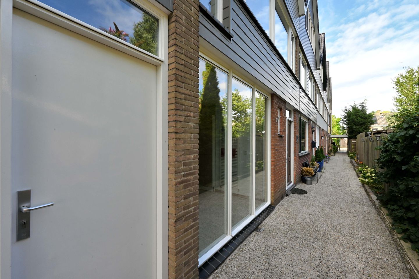 Photo 50 of Pieter de Hoochstraat 39