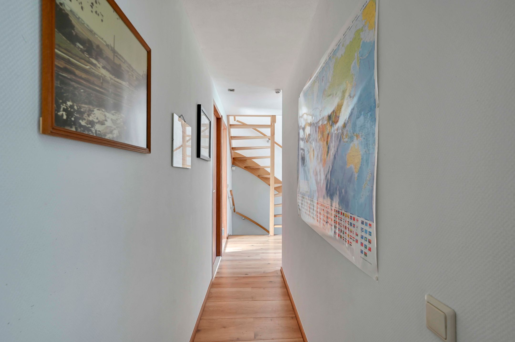 Photo 30 of Pieter de Hoochstraat 39