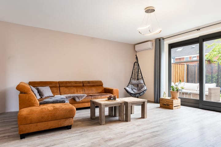 Photo 4 of Rusalkastraat 27