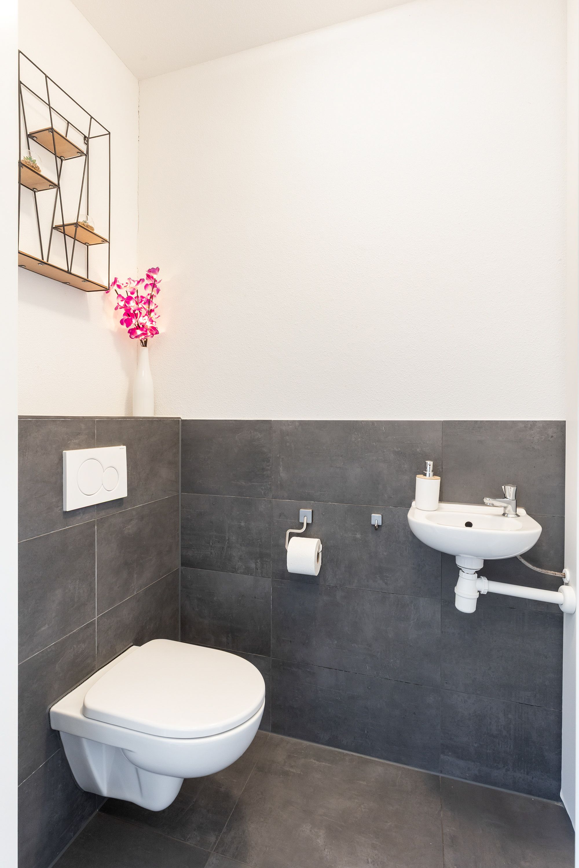 Photo 15 of Rusalkastraat 27