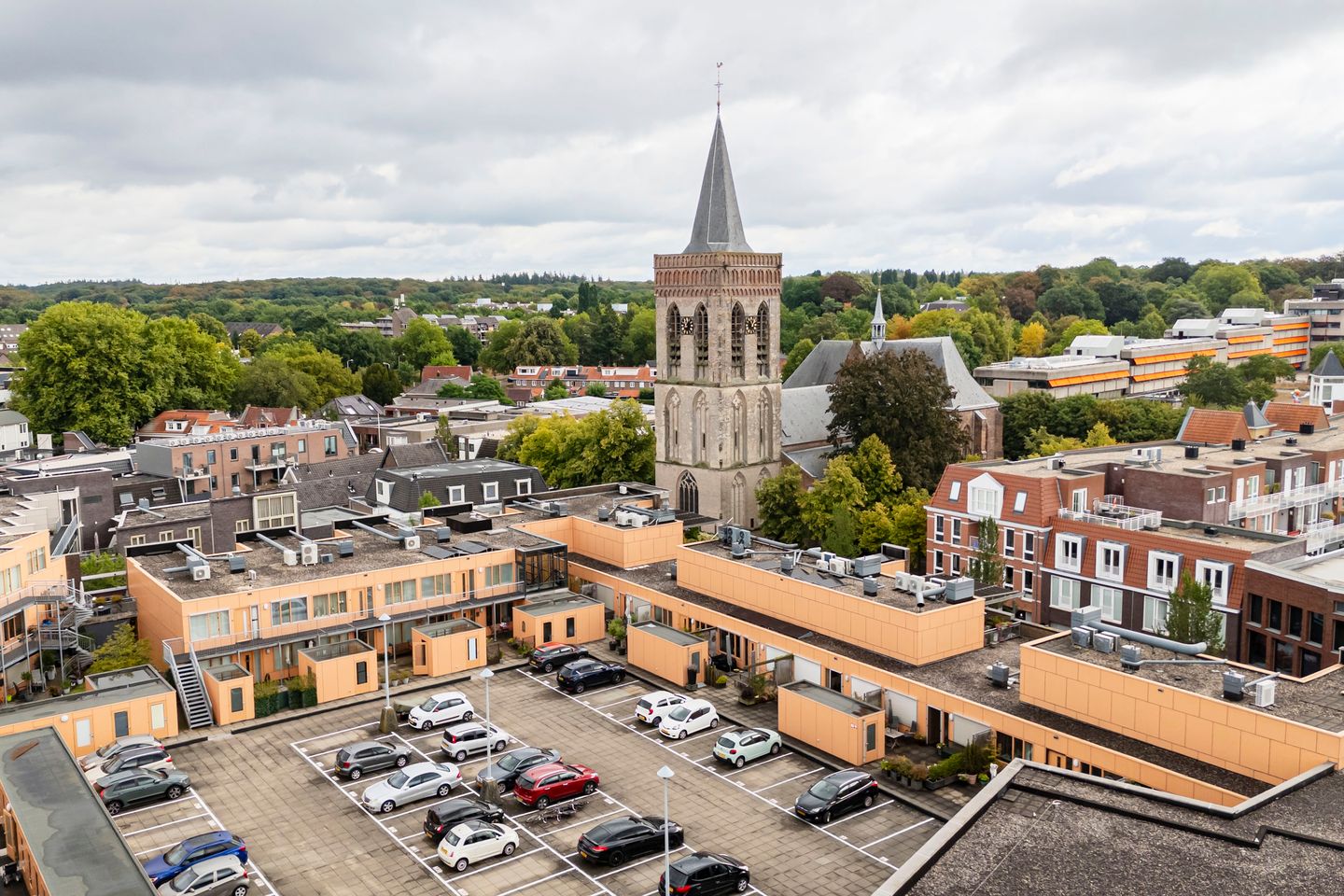 Photo 34 of Torenstraat 13