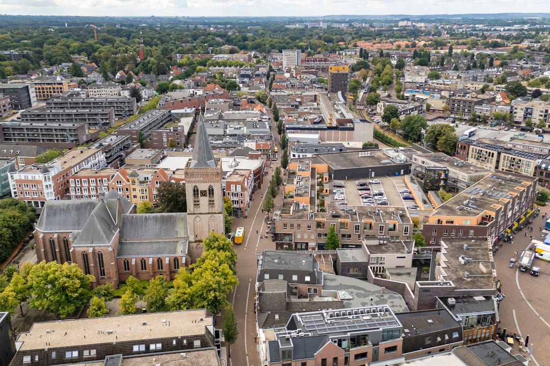 Photo 37 of Torenstraat 13