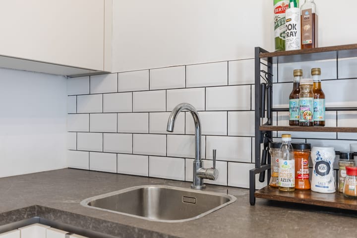 Studio te koop: Vinkenstraat 44B, Zaandam