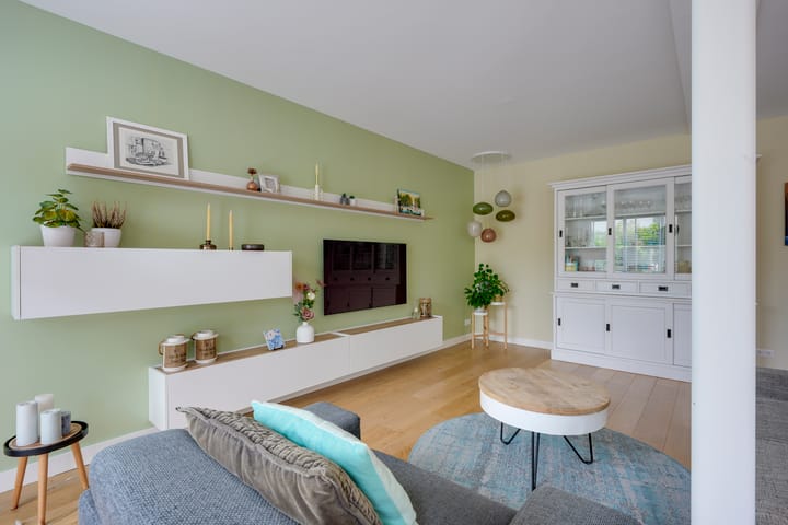 Tussenwoning te koop: Burt Bacharachstraat 56, Utrecht